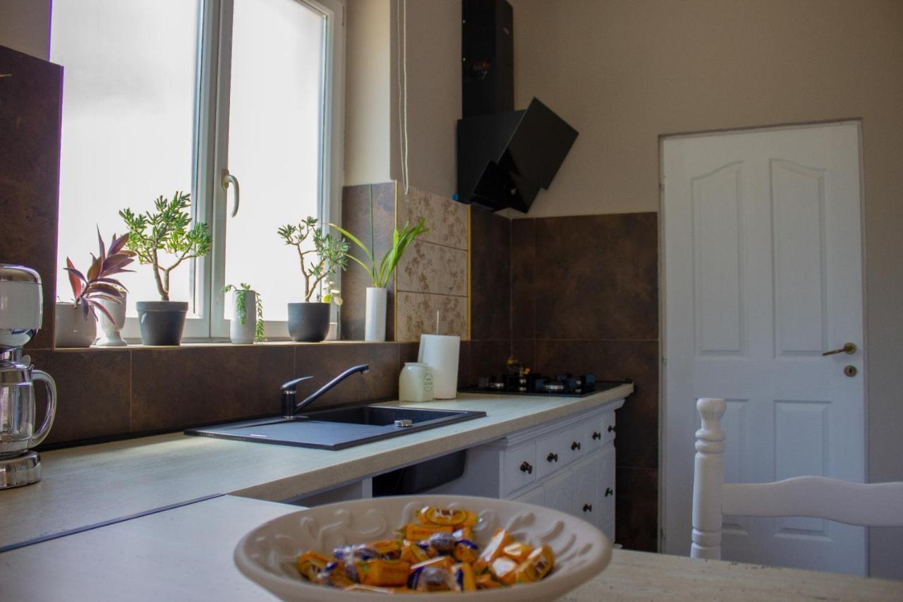 Yox Apartment 1 Oradea Eksteriør billede
