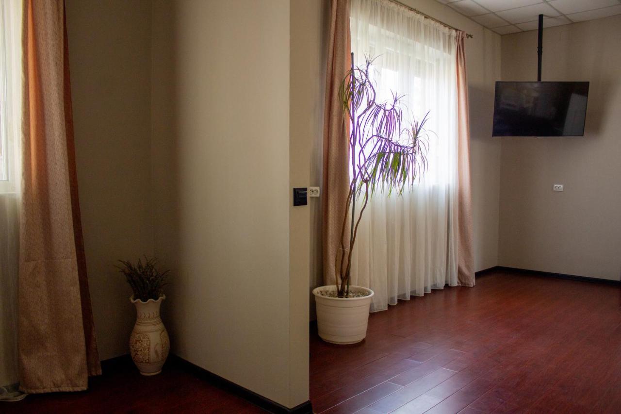 Yox Apartment 1 Oradea Eksteriør billede